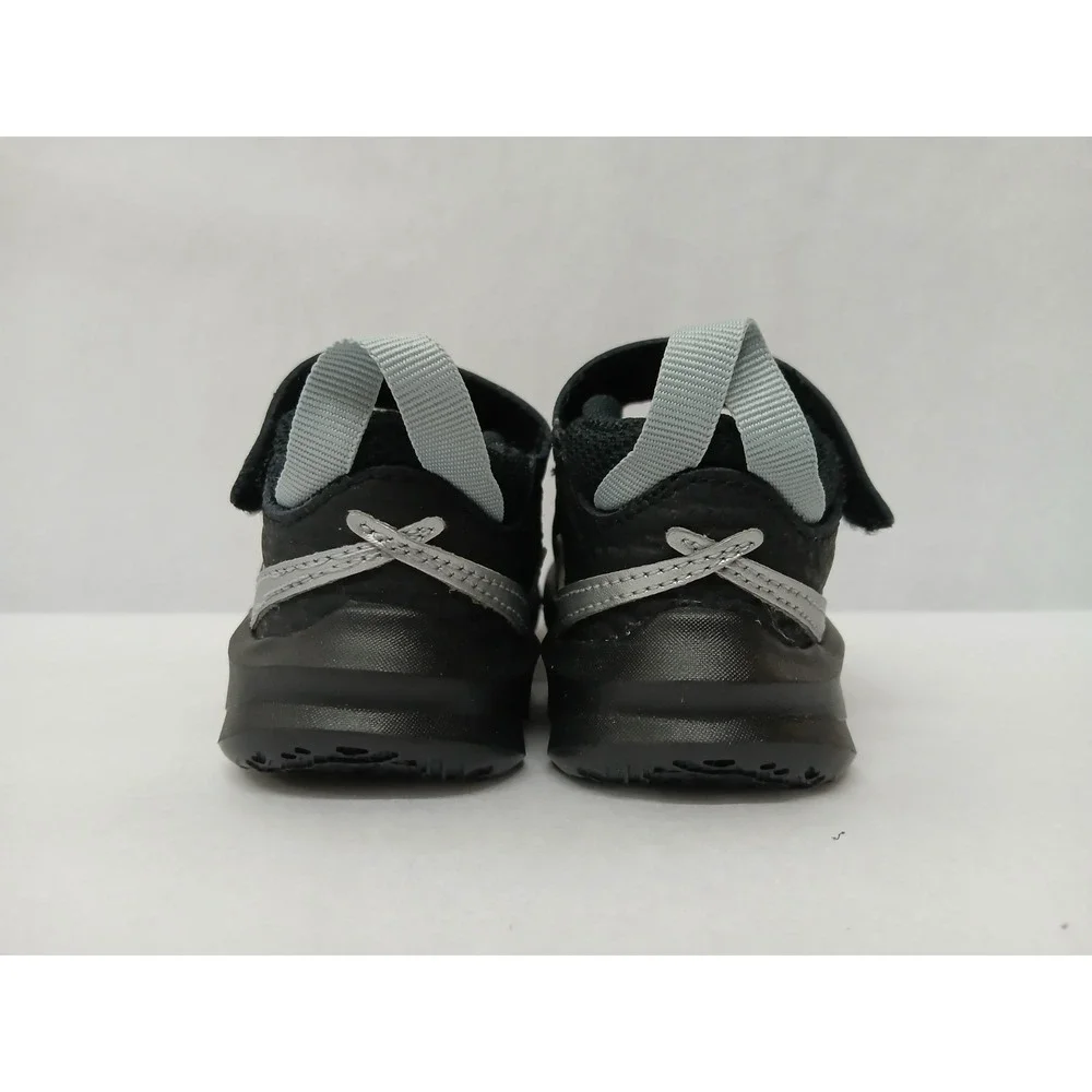 Nike Toddler Team Hustle D 10 Basketball Shoes‎ CW6737-004 Black Silver Sz 4